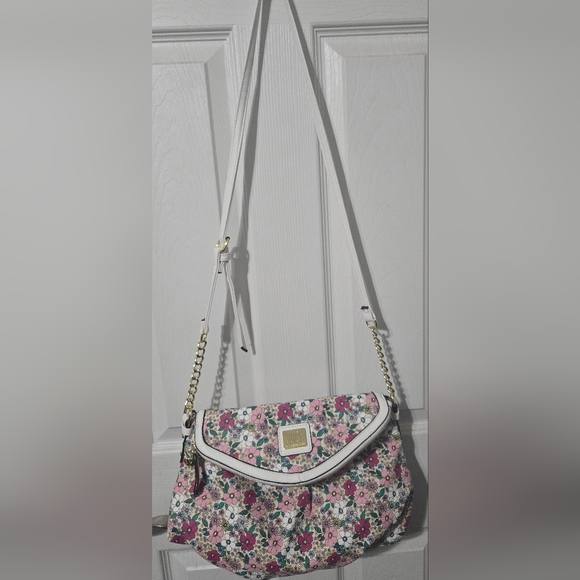 Juicy Couture Crossbody - Picture 3 of 8